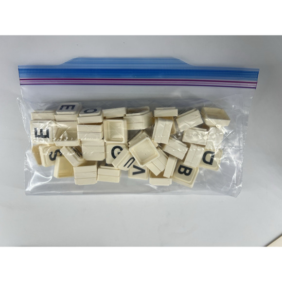 Milton Bradley Upwords A 3-Dimensional Word Game 1983 Vintage In Box Directions - Picture 5 of 11